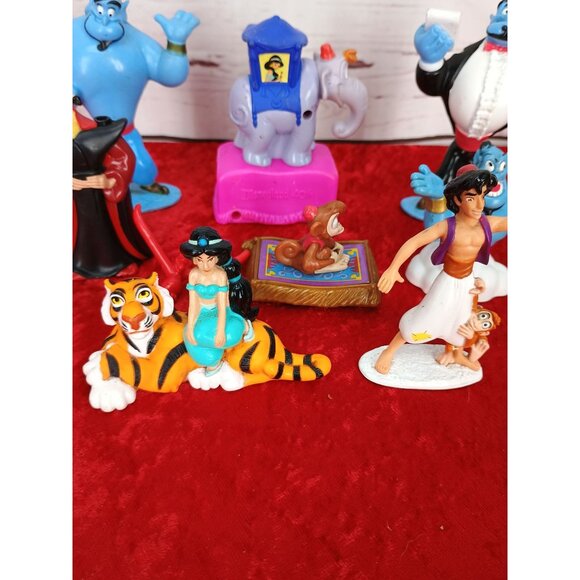 Disney Mattel Aladdin Figurine Set Of 9 Vintage Collectibles - Picture 4 of 8